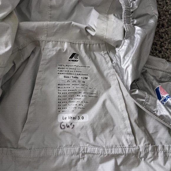 K-Way Le Vrai 3.0 Silver kids jacket 12 mos - Picture 4 of 4